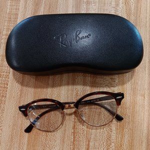 Ray Ban RB4246-V Clubmaster Round 2372 49-19 140 (UNISEX)